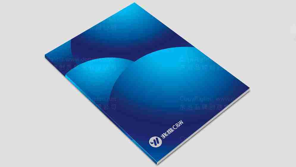 罗汉床logo必须复杂雕花才显档次？现代简约设计如何平衡传统感？