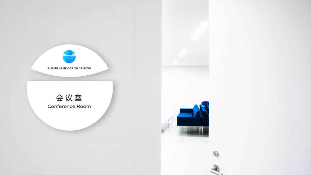 初创户外家具品牌设计logo,预算有限应注意什么?有哪些高性价比的设计方法?