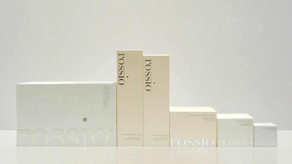 在电商平台中,化妆品品牌设计如何适应移动端体验?哪些视觉元素能有效提高转化率?