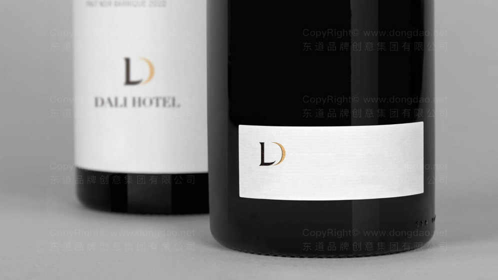 如何建立成功的梳妆台品牌，其核心设计元素有哪些？