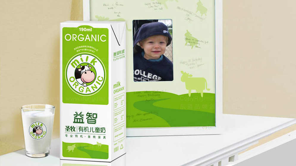 如何通过尺寸设计提升包装的美观性？