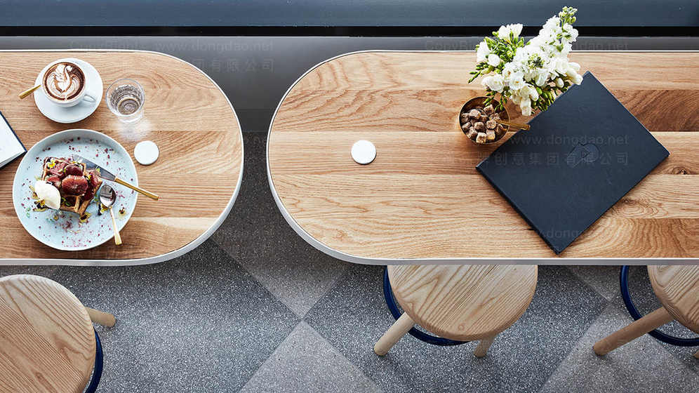 如何设计牛奶画册以突出产品特色?为什么视觉层次对乳制品营销至关重要?