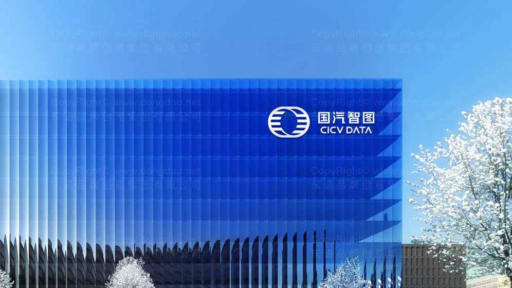 为什么有些书刊画册设计视觉效果出色但实际传播效果不佳?可能的原因是什么?