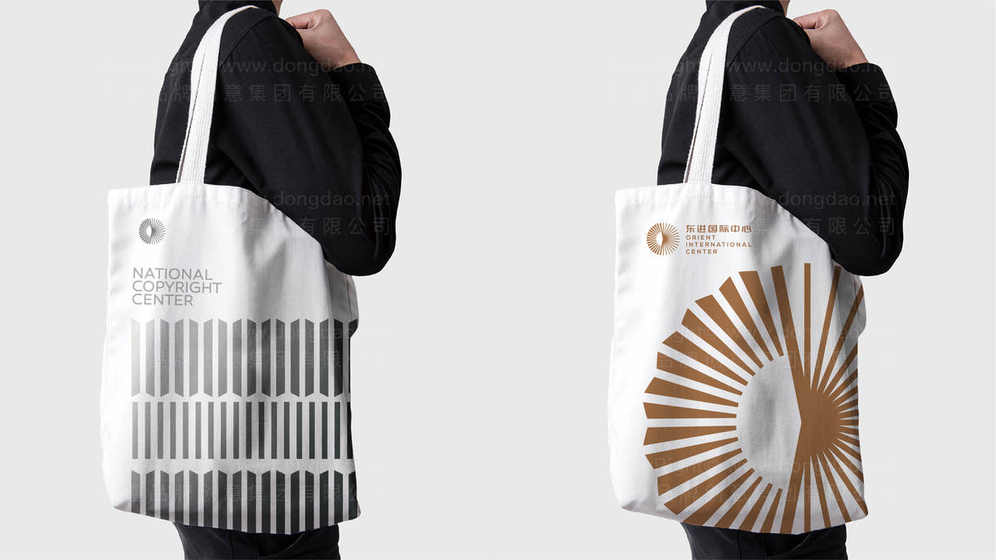 在建材展会场景中,如何使画册设计突出产品优势?应用哪些互动元素增强吸引力?