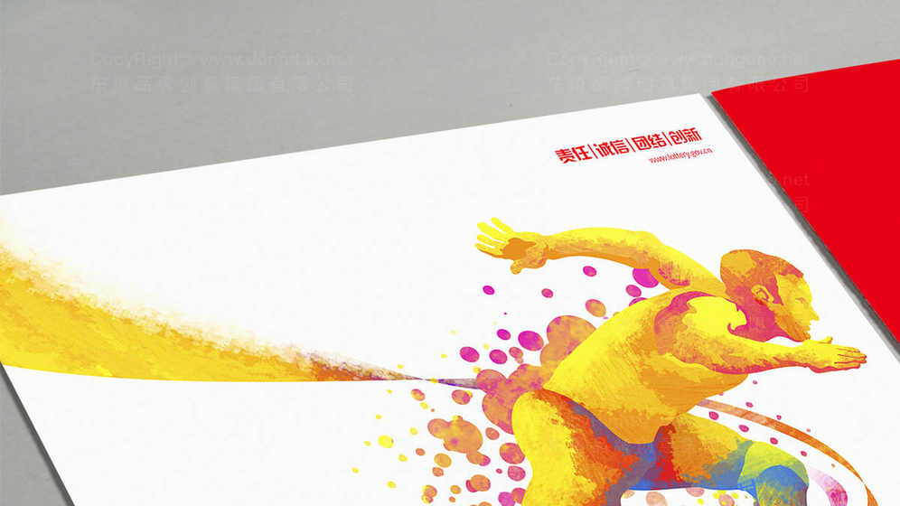 如何设计安全座椅画册?为什么它必须突出安全认证信息?