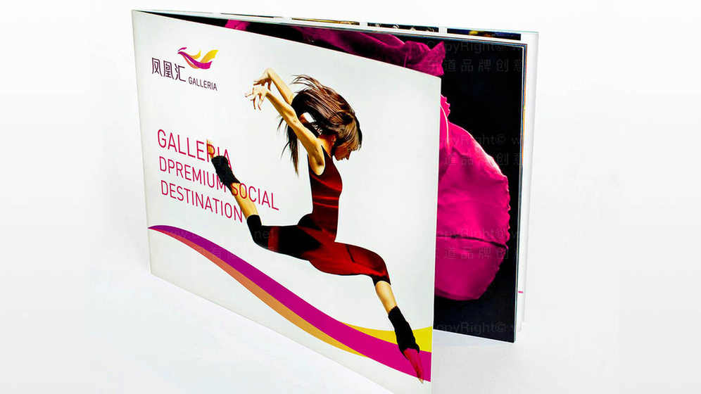 需要满足什么条件才能设计高效职业女装画册？有哪些实用排版技巧？