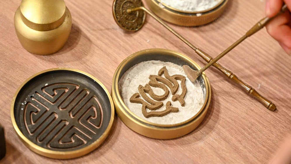 如何通过画册有效吸引经销商？哪些卖点能促动消费者购买？
