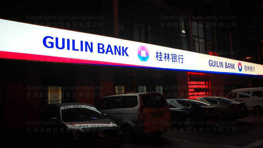 养生壶画册设计尺寸与材质如何选择?对展示效果有何影响?